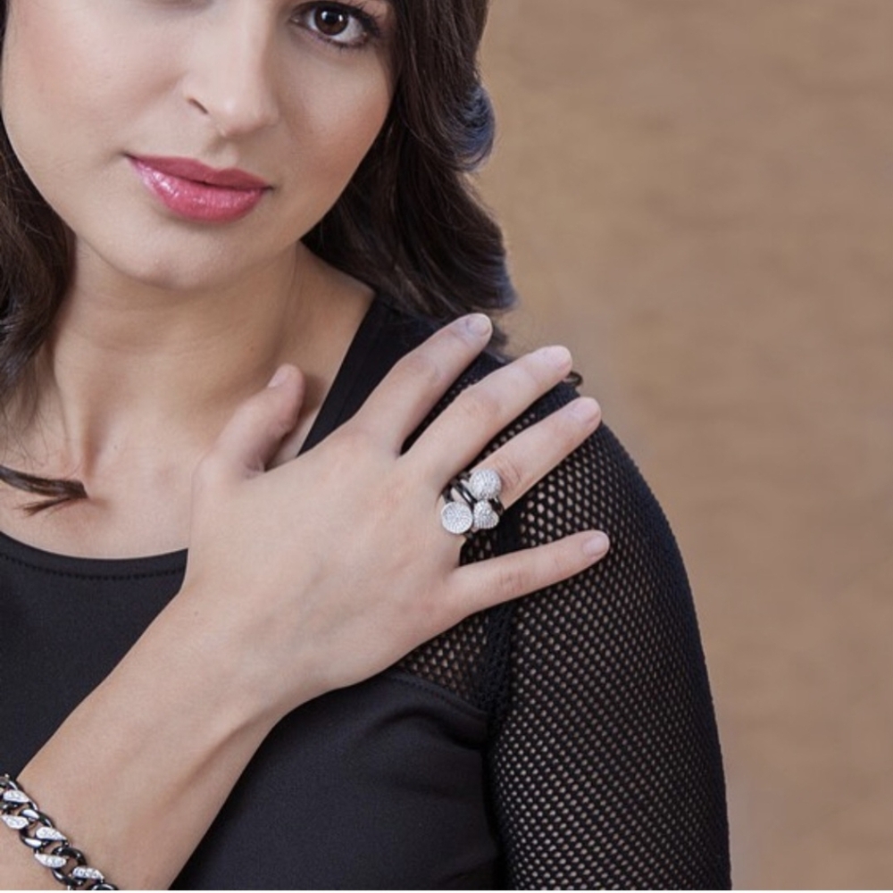 Raz Collections Heart Ring Set of 3